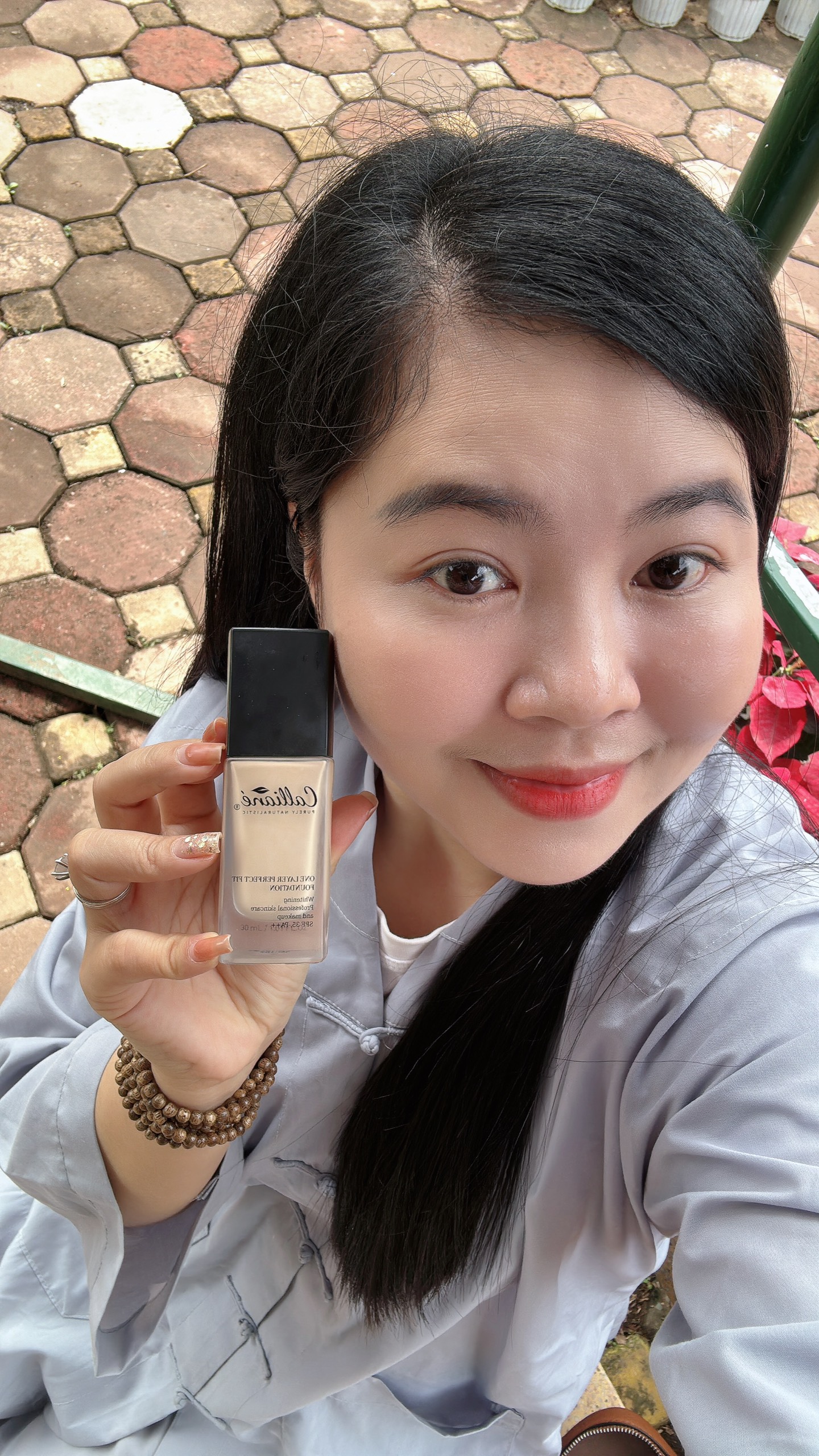Review Ms Nhung dùng kem nền Calliané